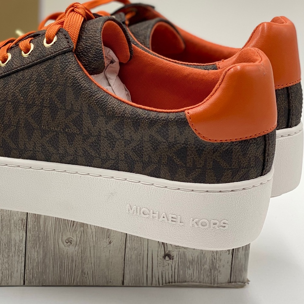 Michael Kors Poppy Lace Up Sneakers Tangerin - Picture 6 of 13